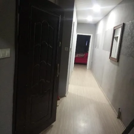 Ezra Taksim Apartament